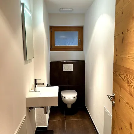 Modern With Eiger View Apartament *